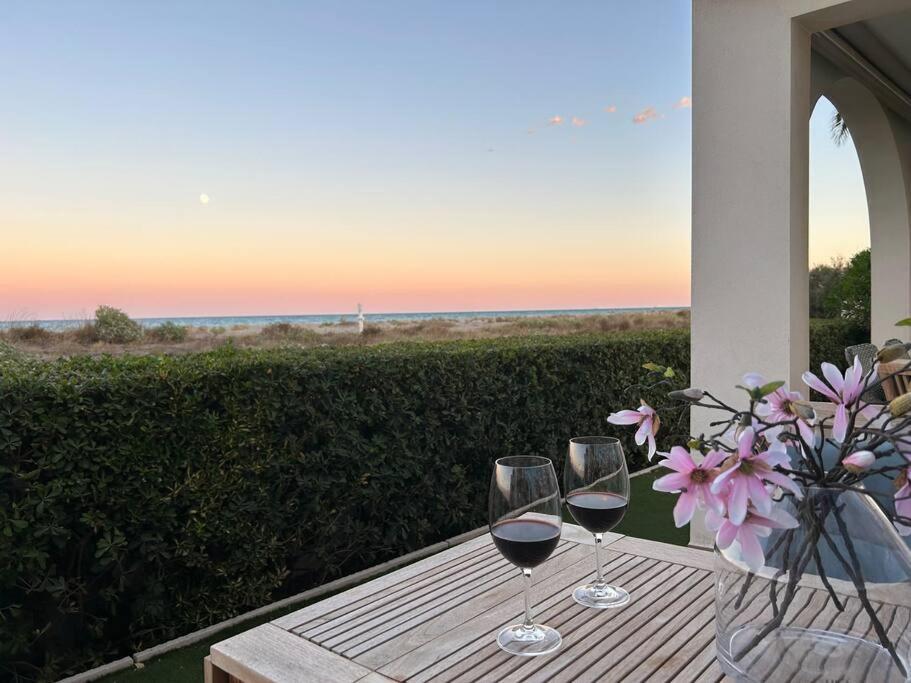 Exquisita Villa Frente Al Mar ซากุนโต ภายนอก รูปภาพ
