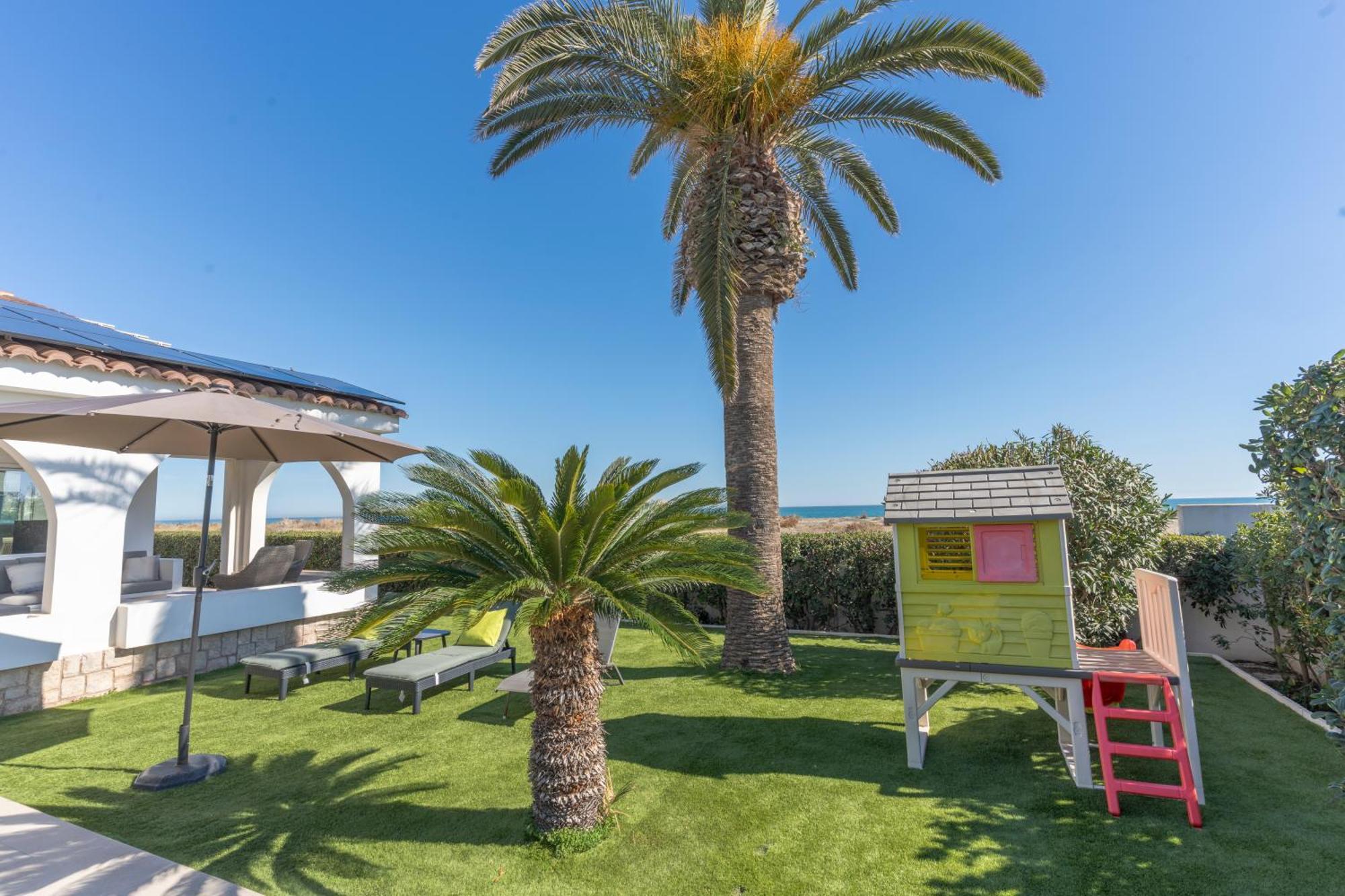 Exquisita Villa Frente Al Mar ซากุนโต ภายนอก รูปภาพ