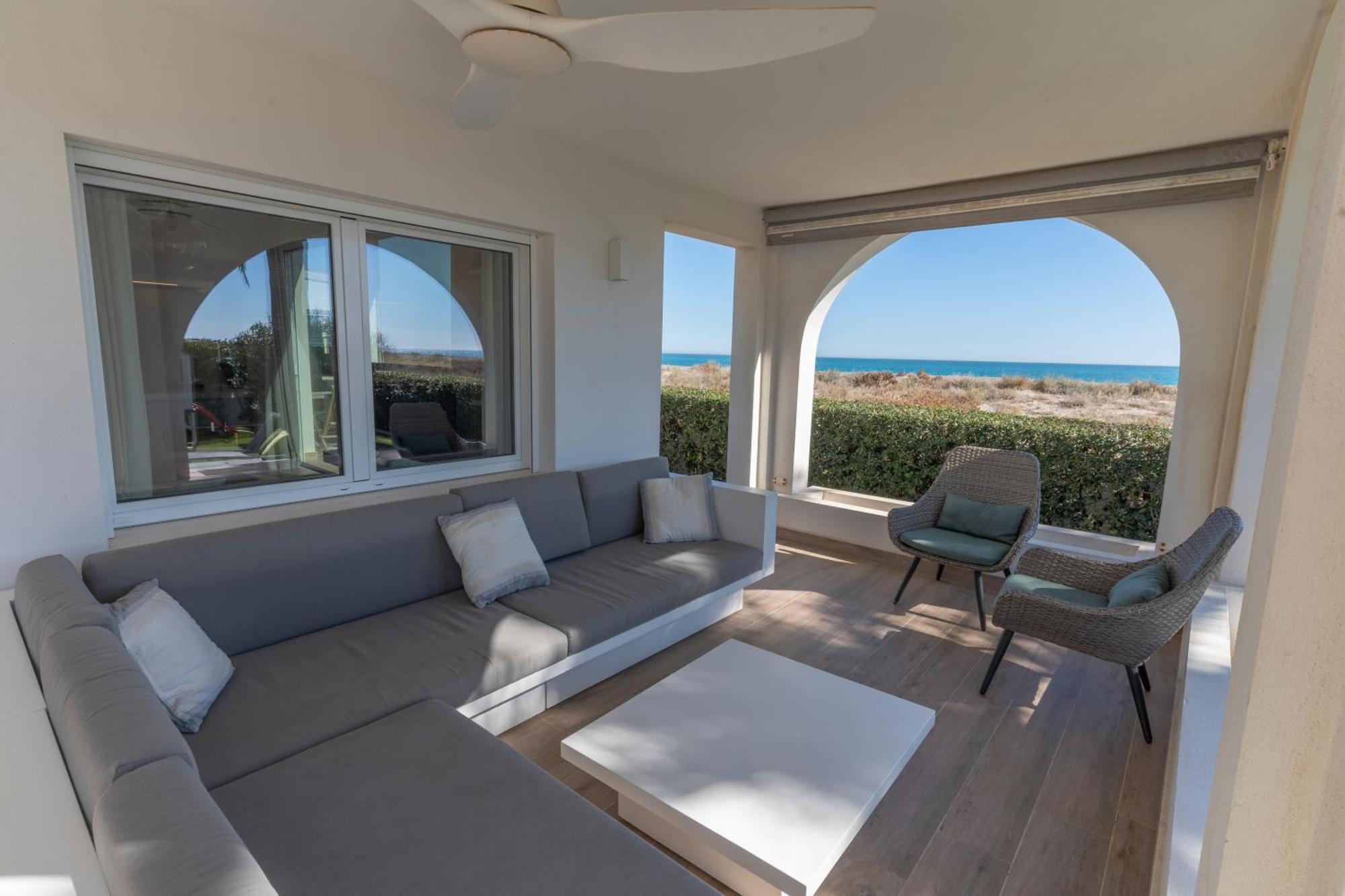 Exquisita Villa Frente Al Mar ซากุนโต ภายนอก รูปภาพ