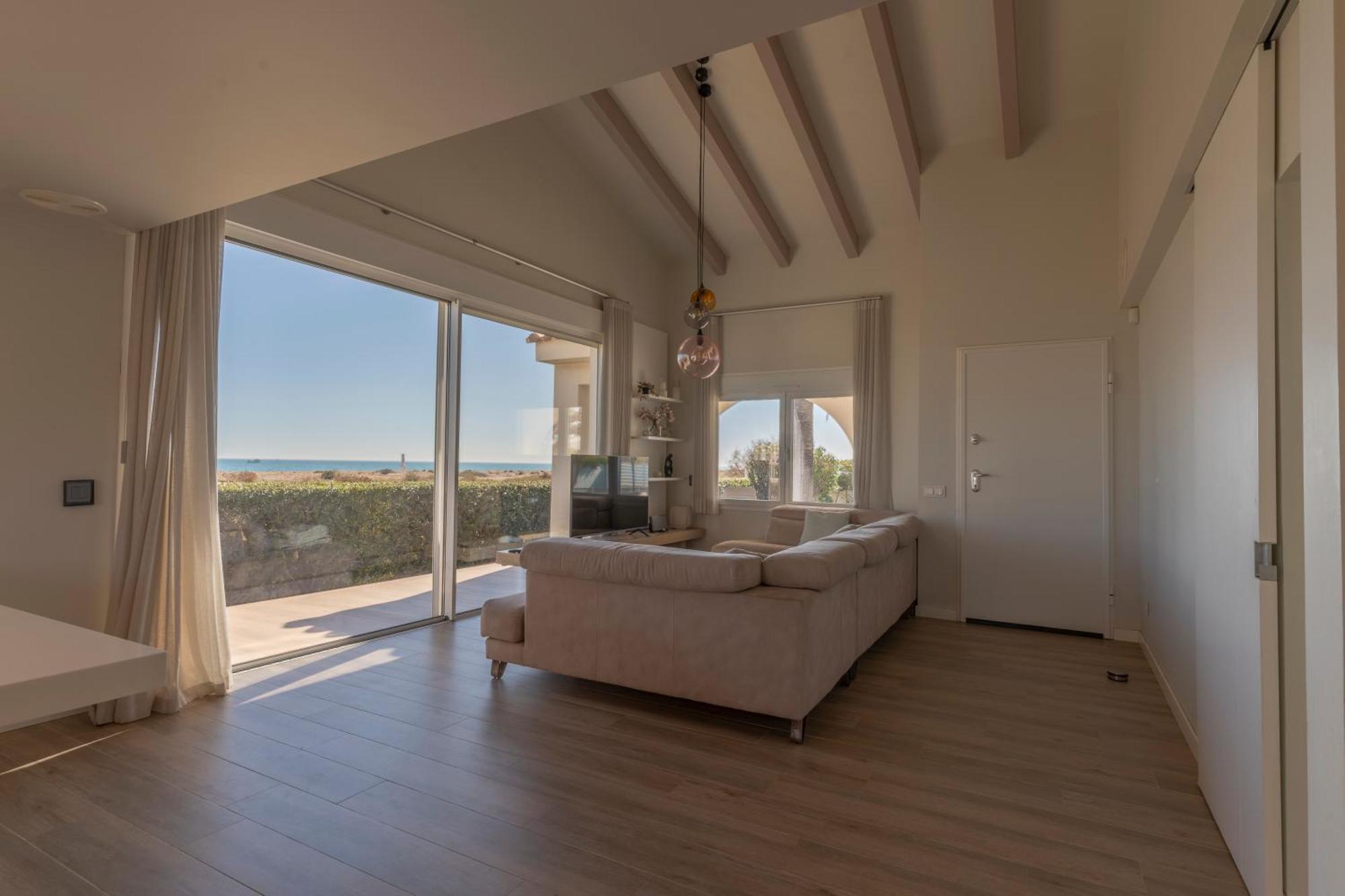 Exquisita Villa Frente Al Mar ซากุนโต ภายนอก รูปภาพ